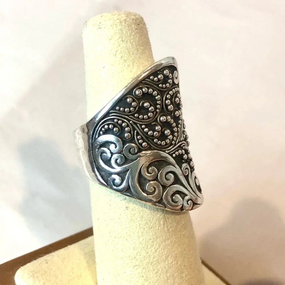 LOIS HILL Sterling Silver Oxidized Cigar Band Ring Granulated Cutout Design NWT - Picture 4 of 17